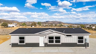 17160 E Roper Way, Dewey, AZ 86327