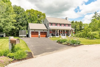 34 Ruel St, Somersworth, NH 03878