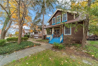 19 4th Ave, Berea, OH 44017