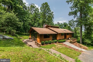 19285 Blue Ridge Mountain Rd, Bluemont, VA 20135