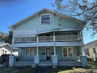 126 S Waterloo Ave, Lakeland, FL 33801