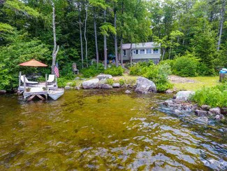 364 Hancock Rd, Harrisville, NH 03450