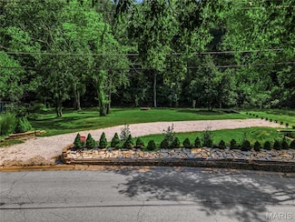 3150 Arrow Rock Dr, Harvester Township, MO 63303