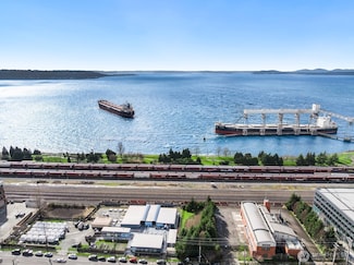 522 W Mercer Place Unit 401, Seattle, WA 98119