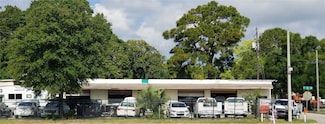 1116 1st St W, Bradenton, FL 34208