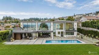 17735 17th Ave NW, Shoreline, WA 98177