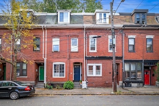 12 Medford St, Chelsea, MA 02150