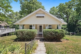 2429 S 13th St, Kansas City, KS 66103