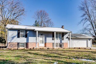 1005 Dudeck Ln, New Athens, IL 62264