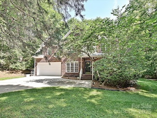 443 Hillcrest Dr, Harrisburg, NC 28075