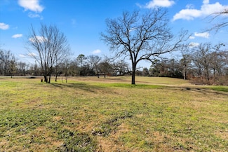 000 W 1st St, Mount Pleasant, TX 75455