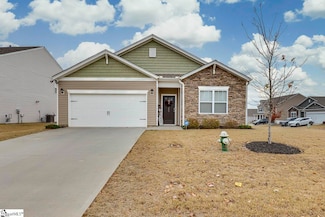 235 Light Spring Rd, Powdersville, SC 29642