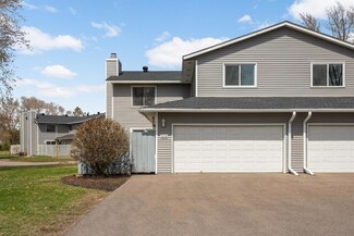 7674 Dunmore Rd, Woodbury, MN 55125