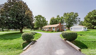 3804 Malpas Dr, Sandston, VA 23150