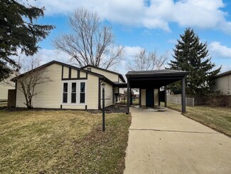 1738 Laredo Dr, Hamilton, OH 45013