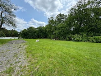 454 Fall River Ave, Seekonk, MA 02771