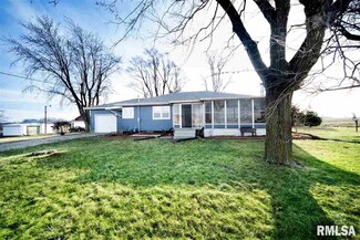 1326 Hickory Point Rd, Metamora, IL 61548