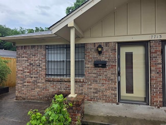 7713 S St, Little Rock, AR 72227