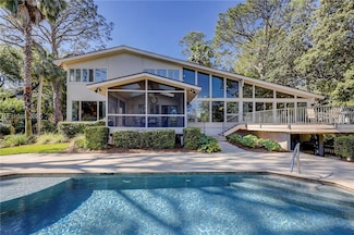 34 S Beach Ln, Hilton Head Island, SC 29928