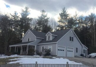 76 Peaselee Crossing Rd, Newton, NH 03858
