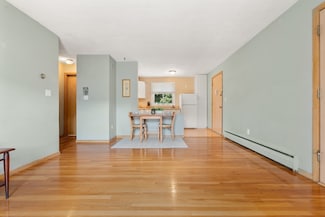 76 Lionel Ave Unit E, Waltham, MA 02452