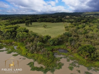 31900 S 240 Rd, Henryetta, OK 74437