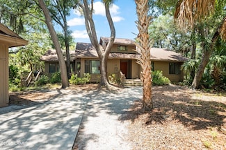 905 Gull Cove, Saint Helena Island, SC 29920