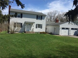 316 Burnt Mill Rd, Churchville, NY 14428