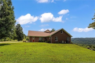 7135 E Hiawatha Heights, Leavenworth, IN 47137