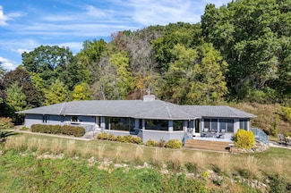 W2008 Windsong Terrace, Alma, WI 54610