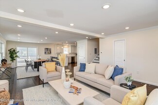 3 Harding Ave, Seaside Heights, NJ 08751