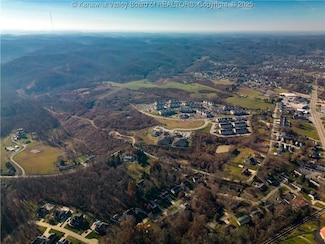 600 Hedrick Rd, Teays Valley, WV 25560