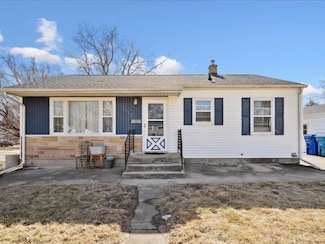 1550 Patton Ave, Waterloo, IA 50702