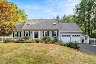 19 Longwood Cir, Kingston, MA 02364