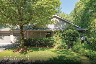 19 Whiteside Mountain Rd, Highlands, NC 28741