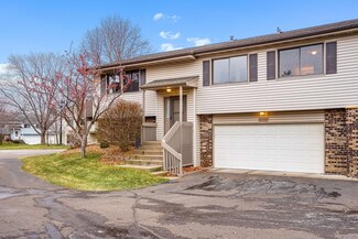 11884 Woodbine St NW, Coon Rapids, MN 55433