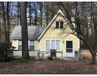 16 Primrose Ln, Barre, MA 01005