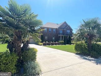 1869 Schofield Dr, Hampton, GA 30228