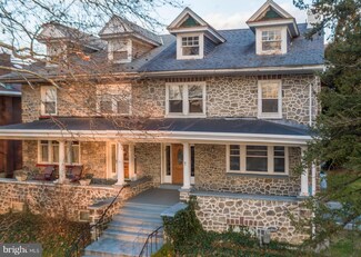 1301 N 13th St, Reading, PA 19604