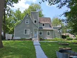234 Liberty Rd, Teaneck, NJ 07666