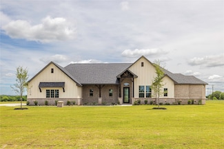 104 Prarie Winds Dr, Poolville, TX 76082