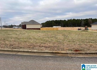 728 Waterford Way Unit 7, Jacksonville, AL 36265