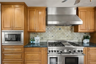 3725 Gardenia Ave, Long Beach, CA 90807