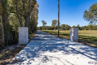 E-1-B Blackwater Rd, Baker, LA 70714