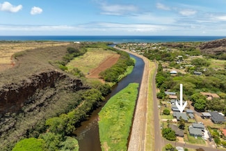 5045 Menehune Rd, Waimea, HI 96796
