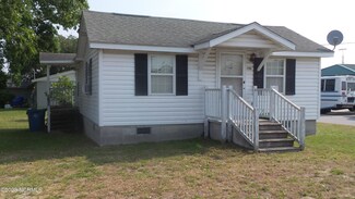 1700 Fisher St, Morehead City, NC 28557