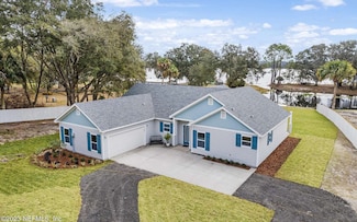 240 Ashley St, Hawthorne, FL 32640