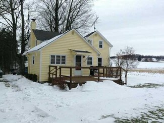 7537 Jackson School Rd, Lyons, NY 14489