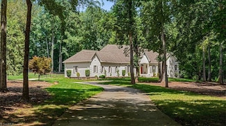 7987 Witty Rd, Summerfield, NC 27358