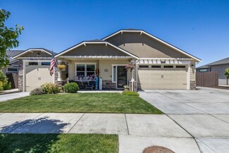 4431 SW Salmon Place, Redmond, OR 97756
